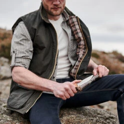 Hoggs Of Fife Men's Padded Waxed Waistcoat -Trendsetters Closet Hoggs of Fife Men Padded Waxed Waistcoat Olive 03